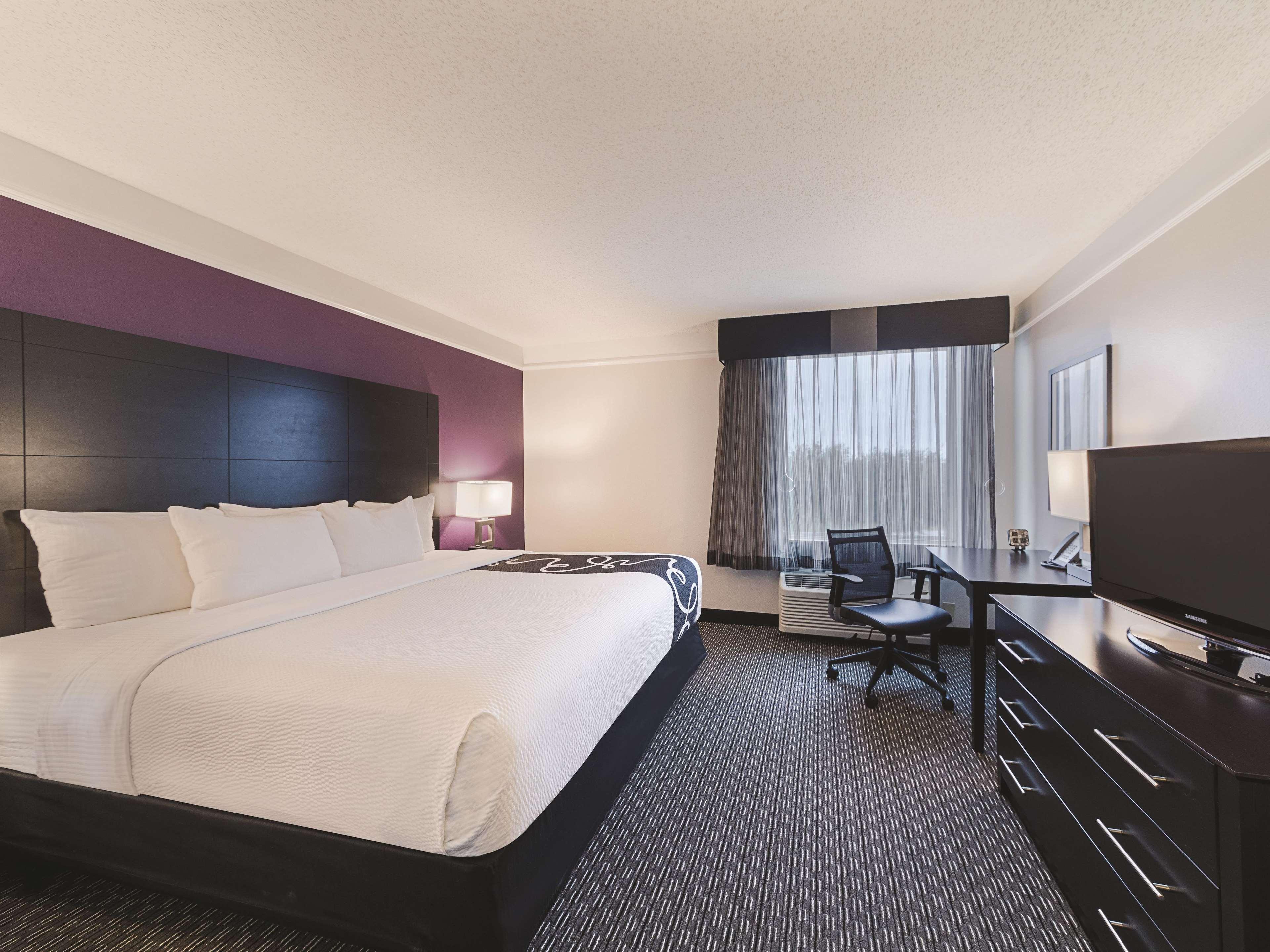La Quinta By Wyndham Austin Round Rock Hotel Bagian luar foto