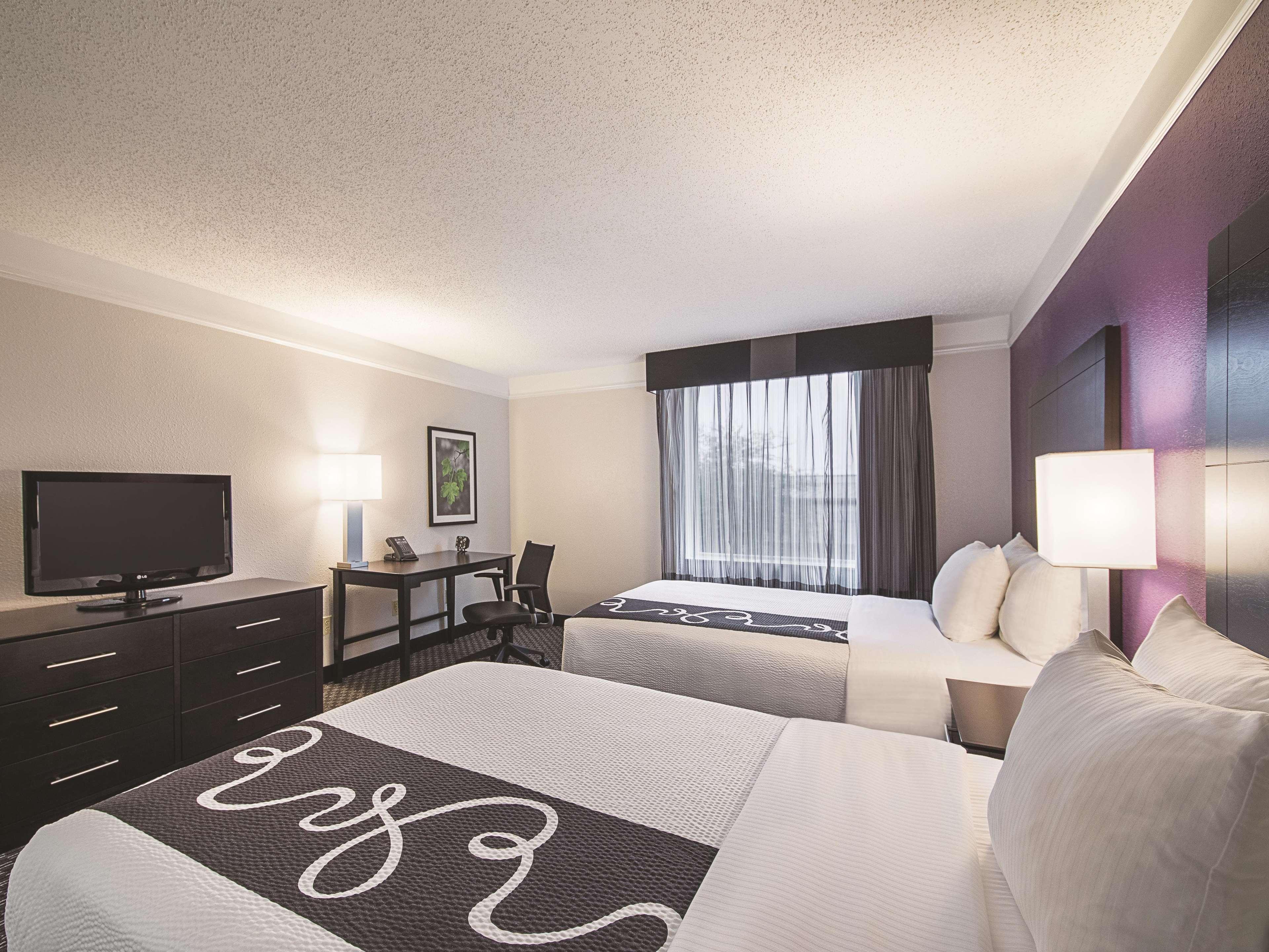 La Quinta By Wyndham Austin Round Rock Hotel Bagian luar foto
